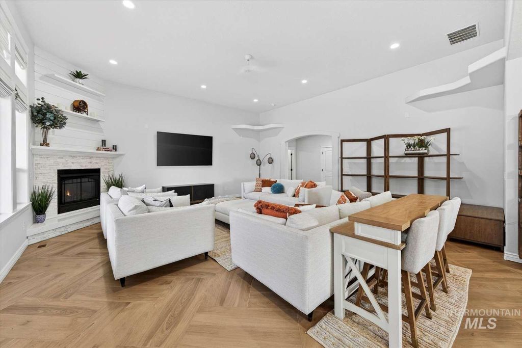 7887 S Old Farm Ln, Meridian, ID 83642 photo 25