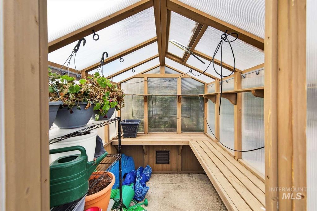 7887 S Old Farm Ln, Meridian, ID 83642 photo 5