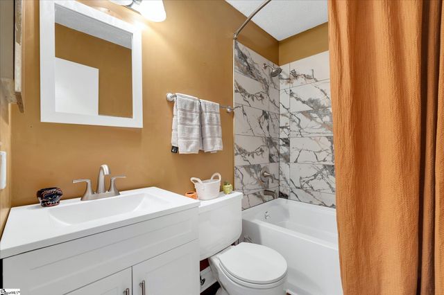 1 Briarcreek Place, Greenville, SC 29615