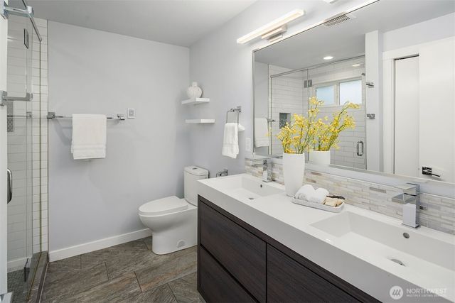 14267 130th Place NE, Kirkland, WA 98034