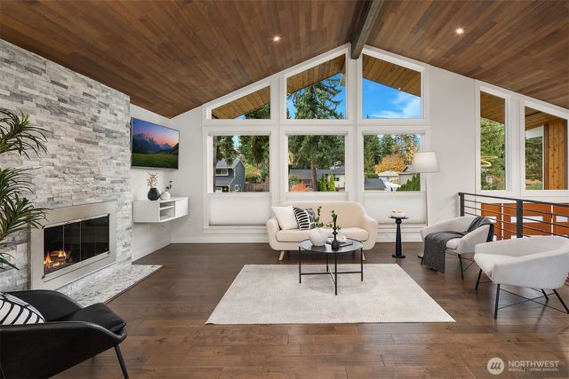 14267 130th Place NE, Kirkland, WA 98034