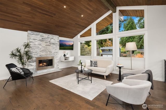 14267 130th Place NE, Kirkland, WA 98034