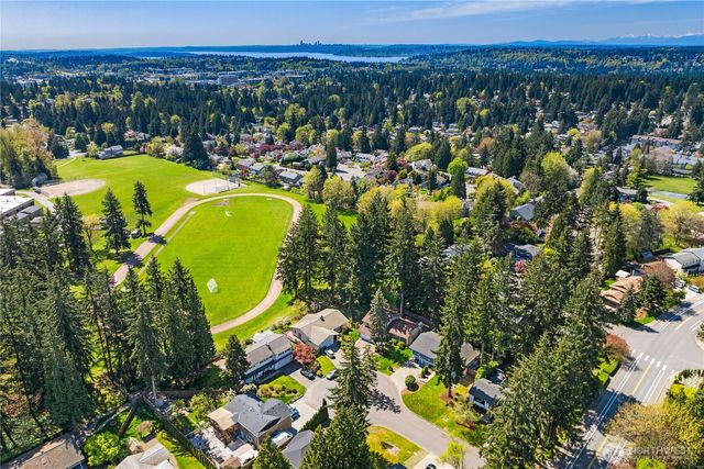 14267 130th Place NE, Kirkland, WA 98034