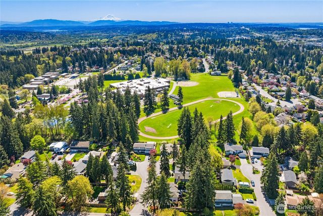 14267 130th Place NE, Kirkland, WA 98034