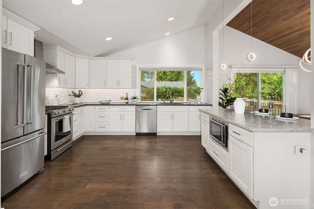 14267 130th Place NE, Kirkland, WA 98034