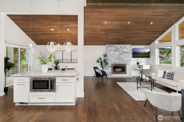 14267 130th Place NE, Kirkland, WA 98034