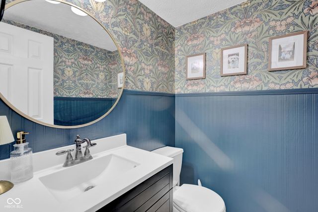 17009 Kirklin Drive, Westfield, IN 46074