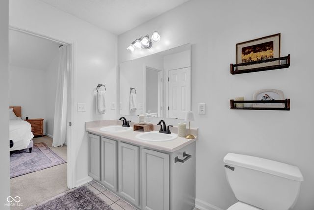 17009 Kirklin Drive, Westfield, IN 46074
