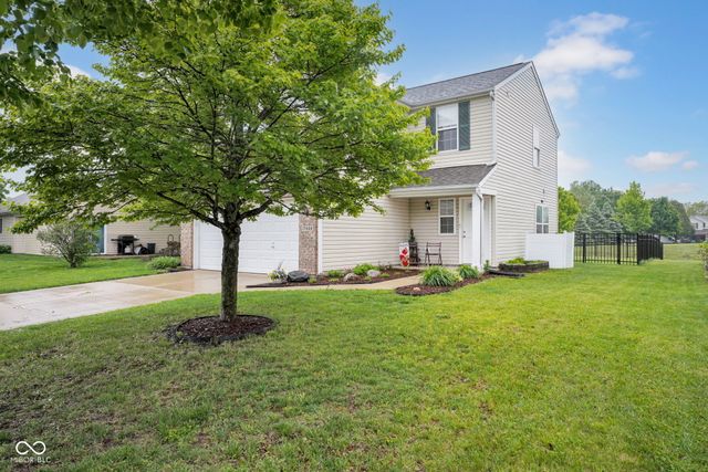 17009 Kirklin Drive, Westfield, IN 46074