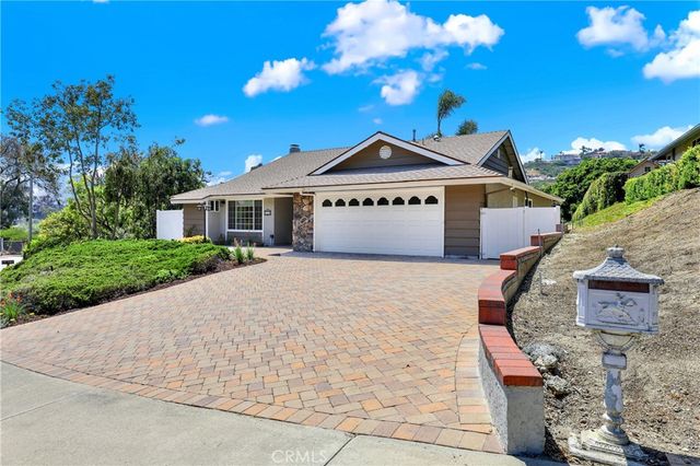 703 Calle Vallarta, San Clemente, CA 92673