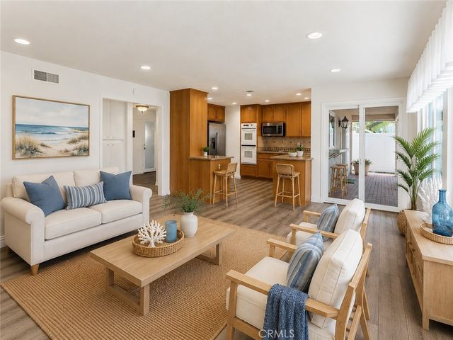 703 Calle Vallarta, San Clemente, CA 92673