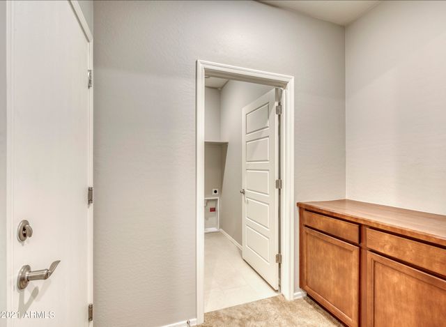 8410 W Palmaire Avenue, Glendale, AZ 85305