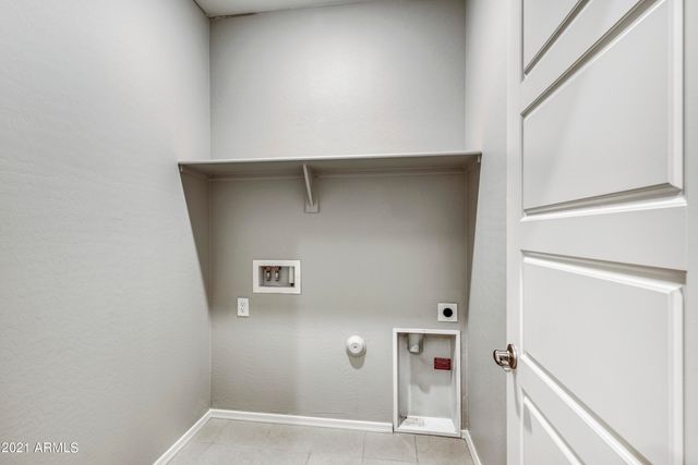 8410 W Palmaire Avenue, Glendale, AZ 85305