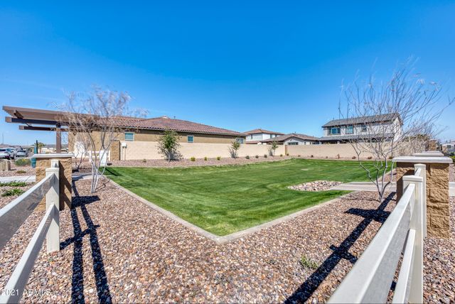 8410 W Palmaire Avenue, Glendale, AZ 85305
