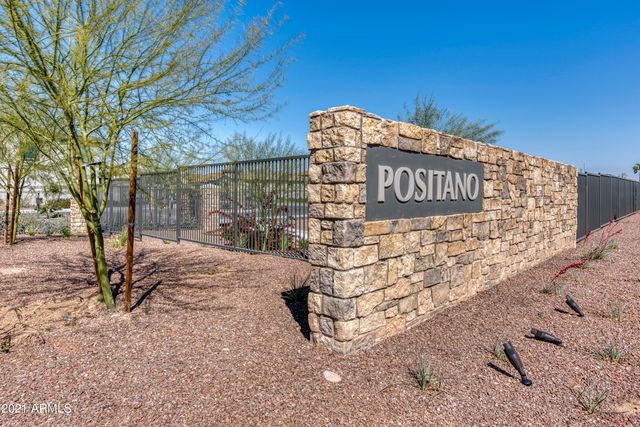 8410 W Palmaire Avenue, Glendale, AZ 85305
