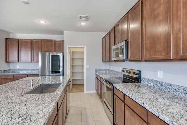 8410 W Palmaire Avenue, Glendale, AZ 85305