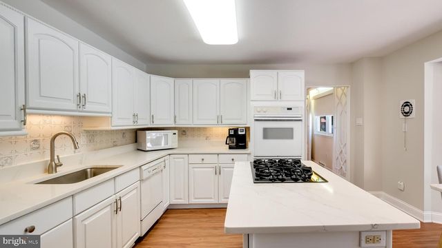 1182 SOMERS RD, Huntingdon Valley, PA 19006