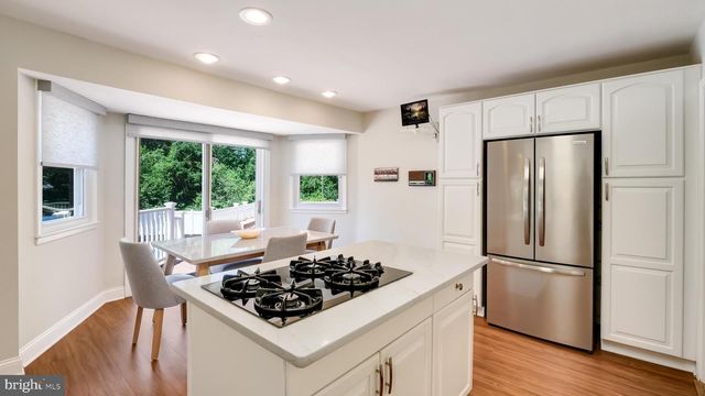 1182 SOMERS RD, Huntingdon Valley, PA 19006