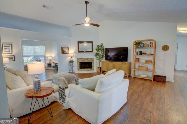 949 Nichols Landing Lane, Dacula, GA 30019