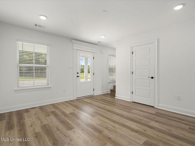 14942 Rowan Oak Street, Gulfport, MS 39503