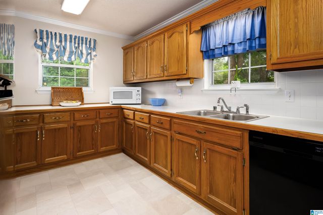 110 GEORGIA MANOR LANE, Trussville, AL 35173