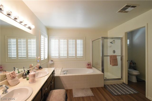 5736 Willowcreek Road, North Las Vegas, NV 89031
