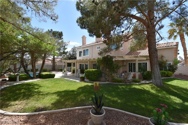 5736 Willowcreek Road, North Las Vegas, NV 89031