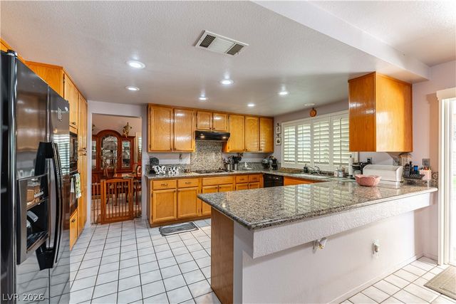 5736 Willowcreek Road, North Las Vegas, NV 89031