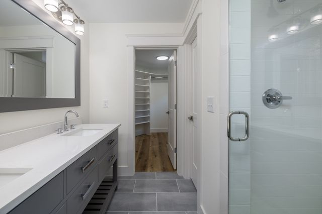 340A Peachtree St, Nashville, TN 37210