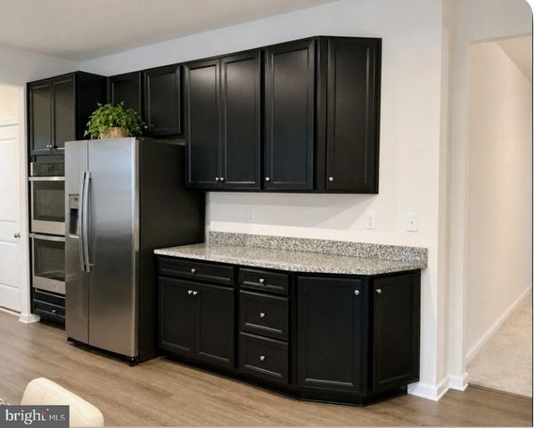 73 KINGSBERRY LN, Woodstown, NJ 08098