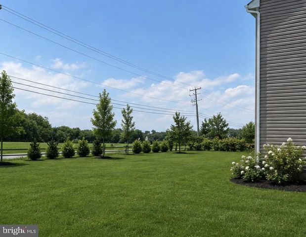 73 KINGSBERRY LN, Woodstown, NJ 08098