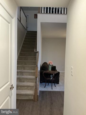 73 KINGSBERRY LN, Woodstown, NJ 08098