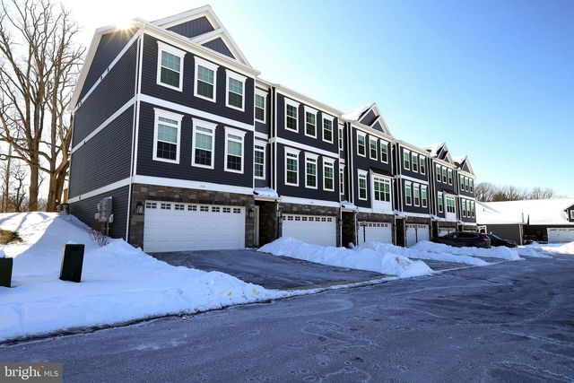 508 BRANDYWINE DR, State College, PA 16801