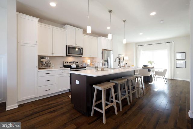 508 BRANDYWINE DR, State College, PA 16801