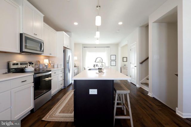 508 BRANDYWINE DR, State College, PA 16801