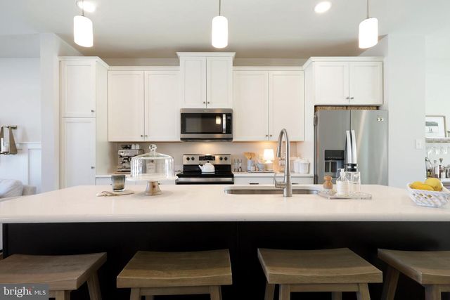 508 BRANDYWINE DR, State College, PA 16801