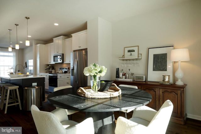 508 BRANDYWINE DR, State College, PA 16801