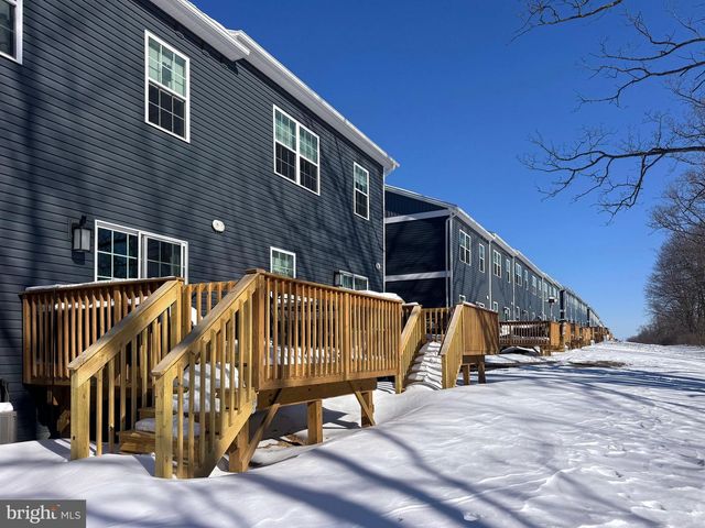 508 BRANDYWINE DR, State College, PA 16801