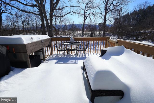 508 BRANDYWINE DR, State College, PA 16801