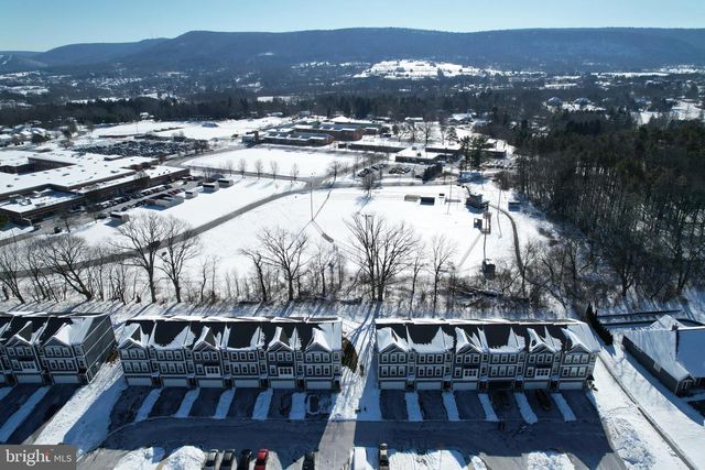 508 BRANDYWINE DR, State College, PA 16801