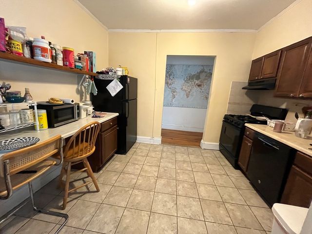 68 Egmont Street 4, Brookline, MA 02446