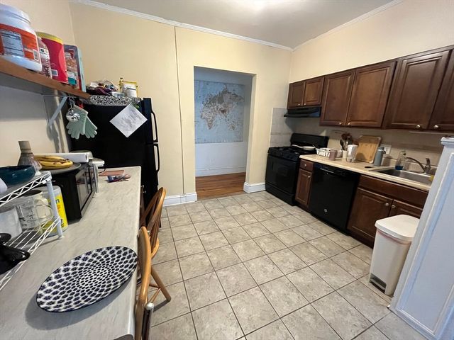 68 Egmont Street 4, Brookline, MA 02446