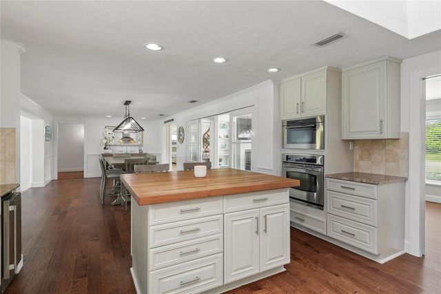 232 QUAY ASSISI, New Smyrna Beach, FL 32169
