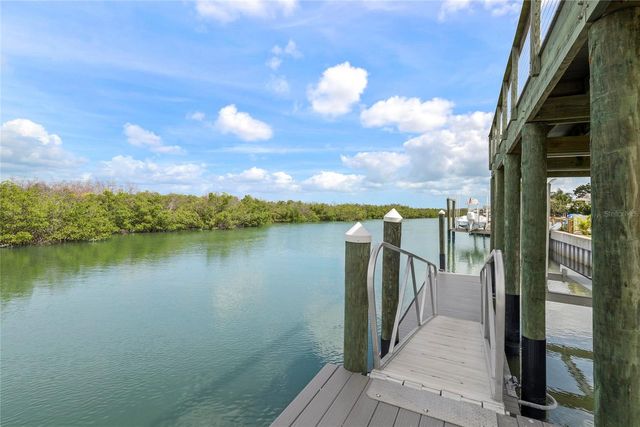 232 QUAY ASSISI, New Smyrna Beach, FL 32169
