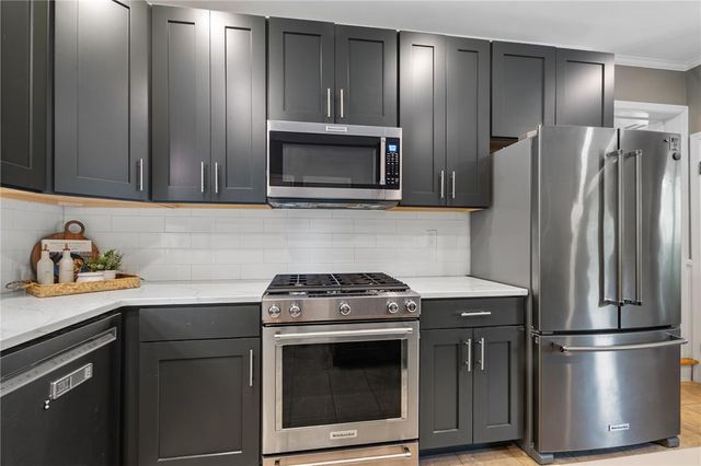 3552 Broadway, South Whitehall Twp, PA 18104