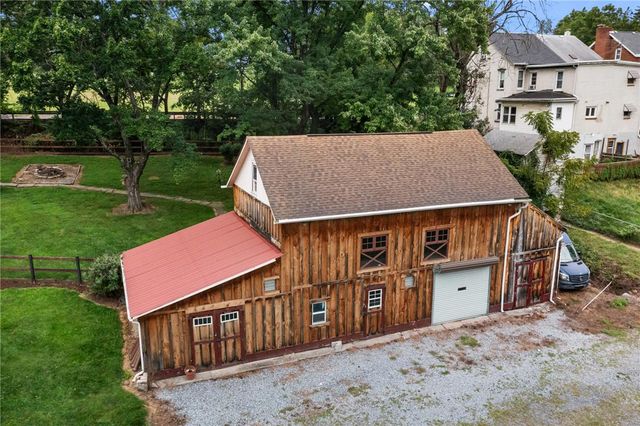 3552 Broadway, South Whitehall Twp, PA 18104