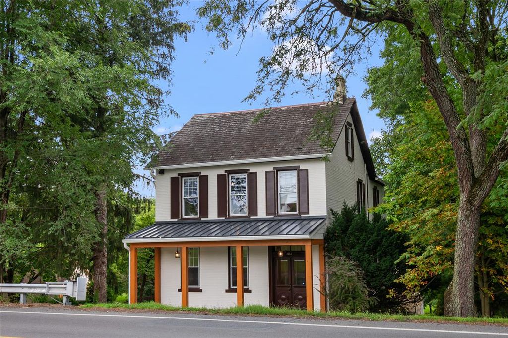 3552 Broadway, South Whitehall Twp, PA 18104