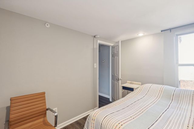 1711 S 6TH ST, Philadelphia, PA 19148