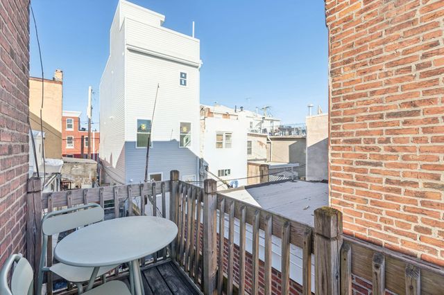 1711 S 6TH ST, Philadelphia, PA 19148