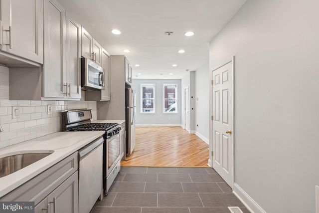 1711 S 6TH ST, Philadelphia, PA 19148